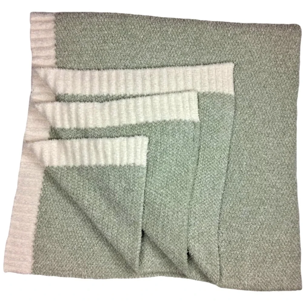 Snuggle Sac‎ Sage Green 50x60 Plush Beige Soft Throw